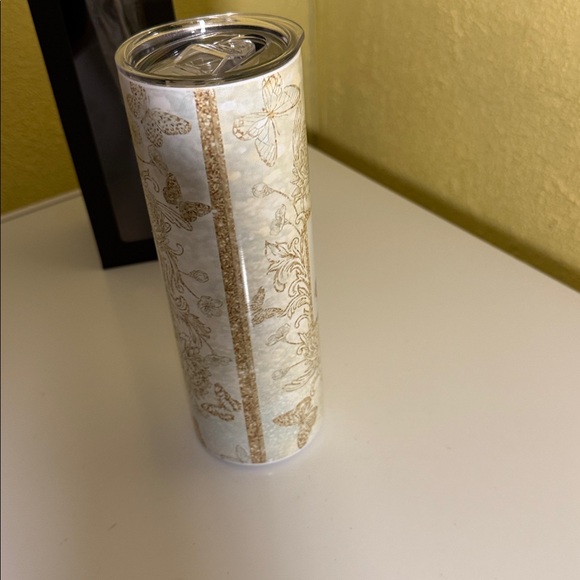 Fashion Designed tumbler - Picture 9 of 9